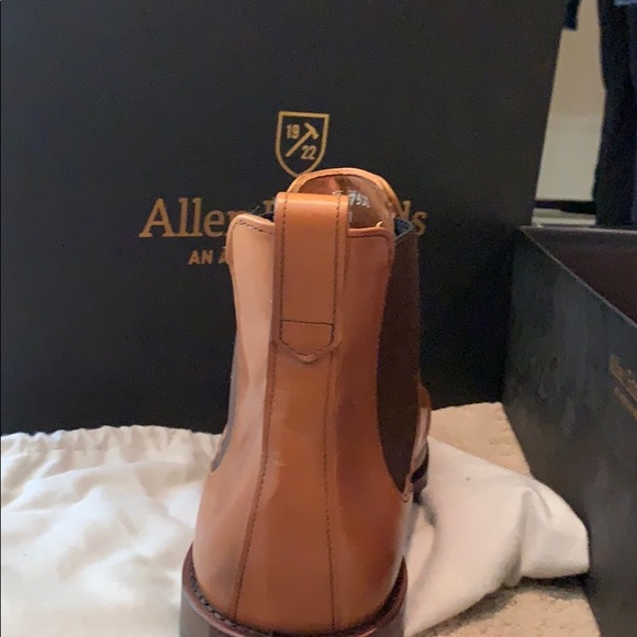 Men’s Allen Edmonds Liverpool Boots - Picture 4 of 7